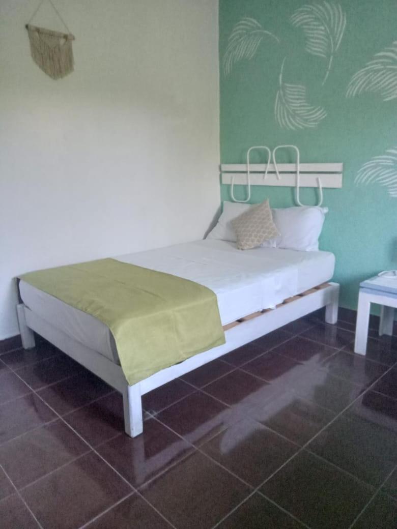 Hotel Departamentos Cerca De Ferry Holbox Exterior foto